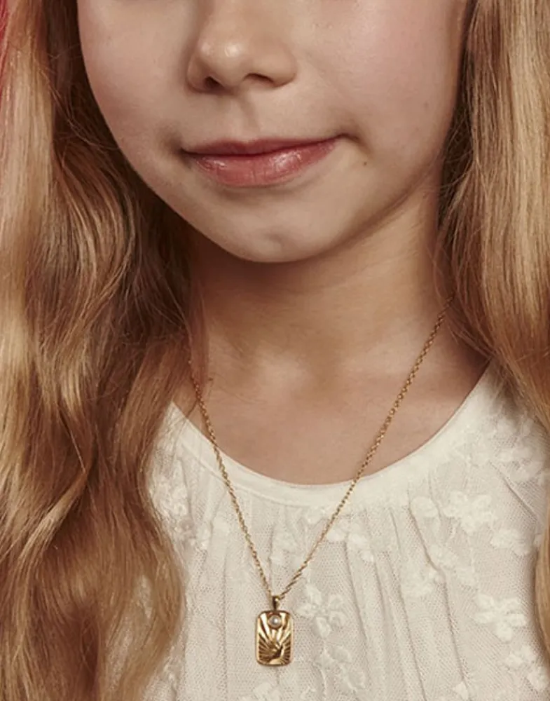 Gold Necklaces|Majorica Caelum Communion Necklace With Golden Medallion