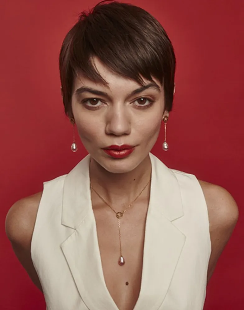 Pearl Drop Earrings|Majorica Long Luar Earrings With Ruby Red Gradient Baroque Pearls