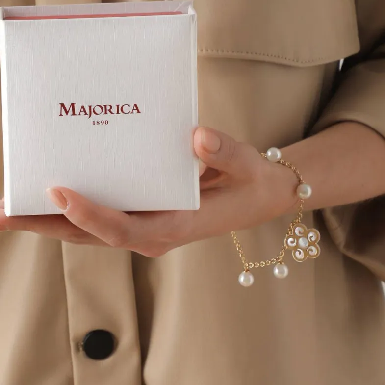 Golden Bracelets|Majorica Roxana Bracelet In Pearl And Mother-Of-Pearl